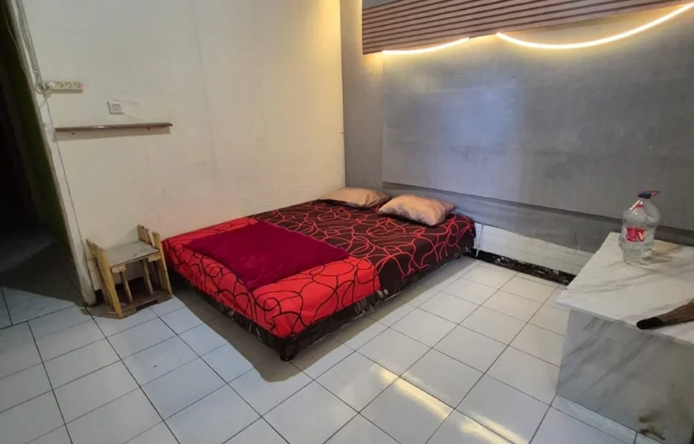Triple Room with Shared Bathroom