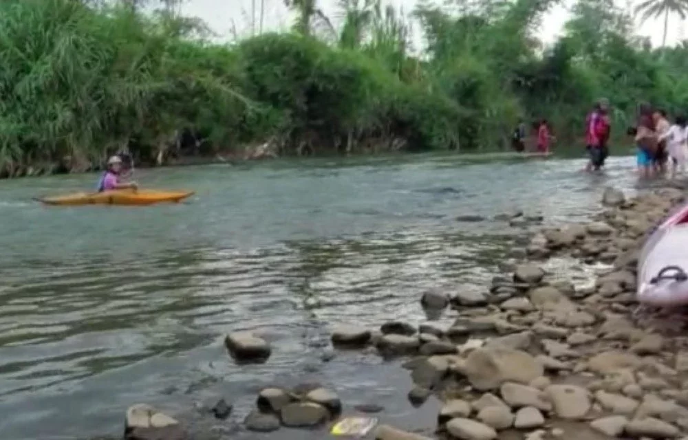 Rumah Joglo (River Side)